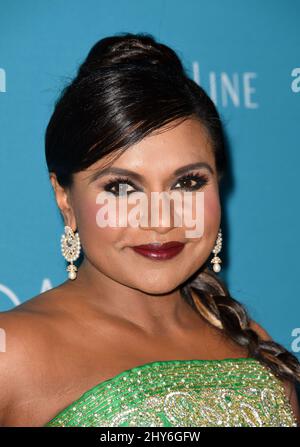 Mindy Kaling a assisté aux Costume Designers Guild Awards 17th qui se sont déroulés à l'hôtel Beverly Hilton de Los Angeles, en Californie. Banque D'Images