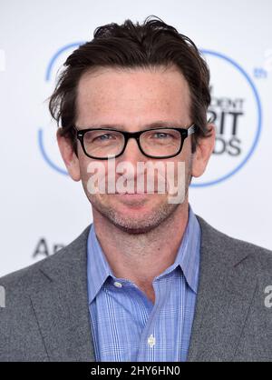 DaN Futterman assiste aux Prix de l'esprit indépendant du film 30th qui se tiennent sur la plage de Santa Monica Banque D'Images