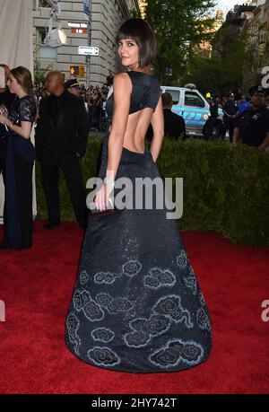 Katie Holmes assistant au Metropolitan Museum of Art met Gala, à New York, États-Unis. Banque D'Images