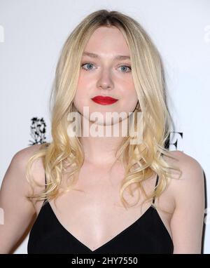 Dakota Fanning assiste à la NYLON et BCBGeneration présente la fête annuelle de mai Young Hollywood issue Party tenue à HYDE Sunset: Kitchen + cocktails Banque D'Images