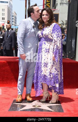 Ben Falcone et Melissa McCarthy assistent à la cérémonie de l'étoile de la Marche de la renommée de Melissa McCarthy Hollywood Banque D'Images