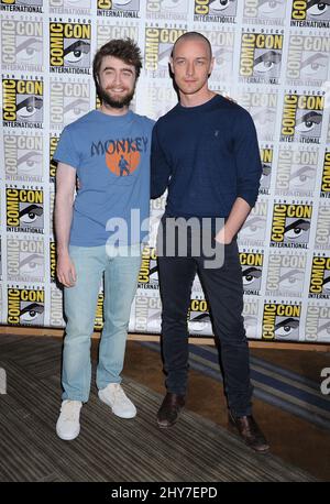 Daniel Radcliffe et James McAvoy participant au 20th Century Fox présente les acteurs de 'Victor Frankenstein' au Comic-con 2015 tenu à l'hôtel Bayfront Hilton Banque D'Images