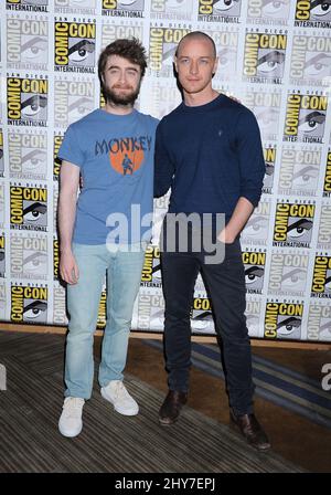 Daniel Radcliffe et James McAvoy participant au 20th Century Fox présente les acteurs de 'Victor Frankenstein' au Comic-con 2015 tenu à l'hôtel Bayfront Hilton Banque D'Images