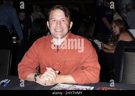 Ilan Mitchell-Smith assistant au Hollywood Show 2015 qui s'est tenu au Westin Los Angeles Airport à Los Angeles, Californie. Banque D'Images