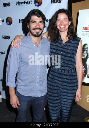 Raul Castillo et Jamie Babbit assistent à la première de Addicted to Fresno à NewFest à New York City, NY, USA, le 2nd septembre 2015. Banque D'Images