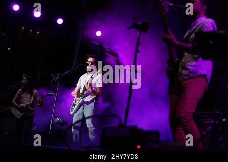 Rivers Cuomo of Weezer se produit pendant le festival Life is Beautiful à Las Vegas, le dimanche 27 septembre 2015. Banque D'Images