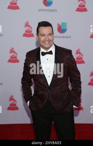 Victor Manuelle participe aux Latin Grammy Awards 2015 le 19 novembre 2015 au MGM Grand Arena de Las Vegas, Nevada. Banque D'Images