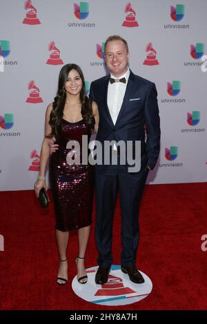 Tulipa Ruiz, Felipe Tichauer participe aux Latin Grammy Awards 2015 le 19 novembre 2015 à la MGM Grand Arena de Las Vegas, Nevada. Banque D'Images