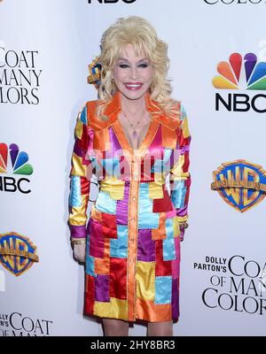 Dolly Parton participe à la projection de l'équipe et de la troupe « Coat of Many Colours » de Dolly Parton au théâtre égyptien Banque D'Images