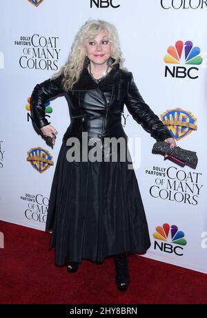 Stella Parton assistait à la projection de l'équipe et de la troupe « Coat of Many Colours » de Dolly Parton au théâtre égyptien Banque D'Images