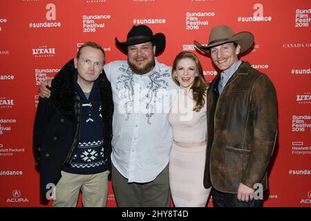 Pat Healy, Michael Villar, Ashley Bell, James Landry Hebert assister à la première du parc carnage au Sundance film Festival 2016, au Library Theatre de Park City, Utah. Banque D'Images