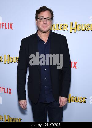 Bob Saget participant à la première Nextflix « The Fuller House » qui s'est tenue au Grove, Pacific Theaters, Los Angeles, CA, le 16 février, 2016. Banque D'Images