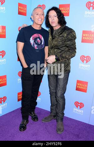 Les larmes pour les peurs, Roland Orzabal, Curt Smith comme icônes de la '80s se rassemblent pour la toute première partie de iHeart80s tenue au Forum Banque D'Images