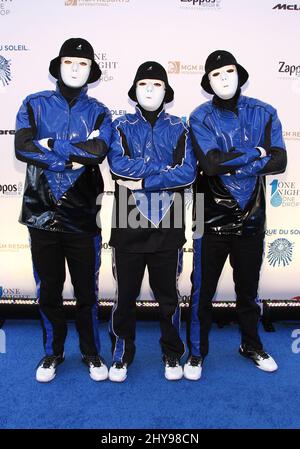 18 mars 2016 Las Vegas, NV. Jabbawockeez quatrième année du Cirque du Soleil une nuit pour UNE PERSONNE AU Cleveland Clinic Lou Ruvo Centre for Brain Health Banque D'Images