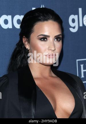 Demi Lovato participant aux GLAAD Media Awards 27th qui se tiennent à l'hôtel Beverly Hilton Banque D'Images