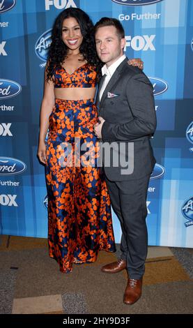 Jordin Sparks et Blake Lewis arrivent à la fin de la saison d'adieu 'American Idol' au Dolby Theatre le jeudi 7 avril 2016, à Los Angeles. Banque D'Images