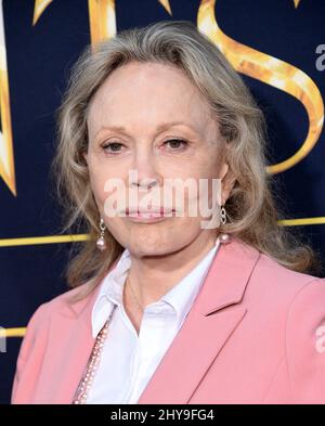 Faye Dunaway arrivée à la première de 'The Huntsman: Winter's War' au Regency Village Theatre le lundi 11 avril 2016, à Los Angeles. Banque D'Images