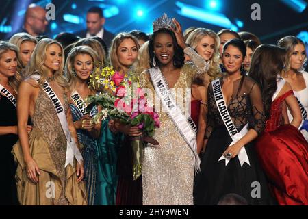 Miss USA 2016, Deshauna Barber pendant le 2016 MISS USA Pageant T-Mobile Arena Banque D'Images