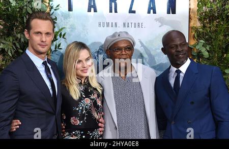 Alexander Skarsgard, Margot Robbie, Samuel L. Jackson & Djimon H participant à la première mondiale de la légende de Tarzan qui s'est tenue au Dolby Theatre à Hollywood, en Californie. Banque D'Images