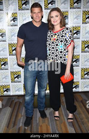 David Boreanaz et Emily Deschanel de 'Boness' assistant à Comic-con 2016 à San Diego Banque D'Images