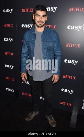 Raul Castillo arrive pour le 'Easy' Cast and Crew screening qui s'est tenu à Londres West Hollywood, Los Angeles, États-Unis. Banque D'Images