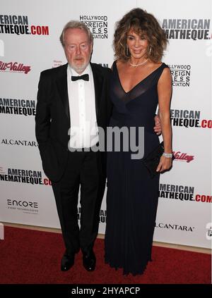 Ridley Scott, Giannina Facio participe à la cérémonie annuelle de remise des prix de la Cinémathèque américaine 30th, qui s'est tenue au Beverly Hilton Banque D'Images