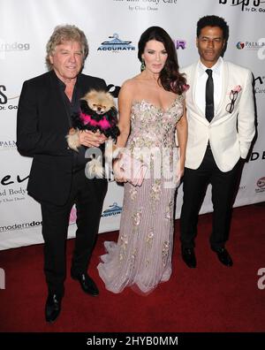 Ken Todd, Lisa Vanderpump, Eric Benet arrivant pour le 'Vanderpump Dogs Foundation Gala' qui s'est tenu au complexe culturel de Taglyan, Los Angeles, États-Unis. Banque D'Images