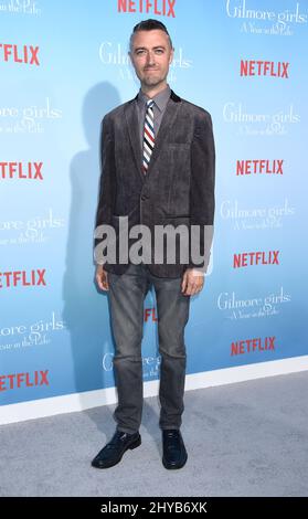 Sean Gunn assiste à la première de Netflix's, « Gilmore Girls: A Year in the Life », au Regency Village Theatre Banque D'Images