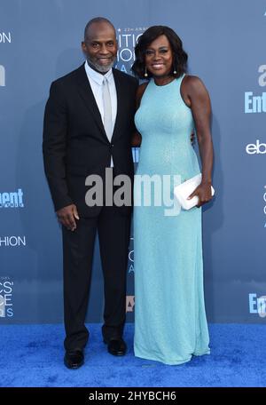 Viola Davis et Julius Tennon arrivent aux prix du choix des critiques annuels 22nd qui se tiennent au Barker Hanger Banque D'Images