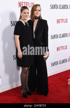 Liv Hewson arrive à la première de Netflix de 'Santa Clarita Diet ...