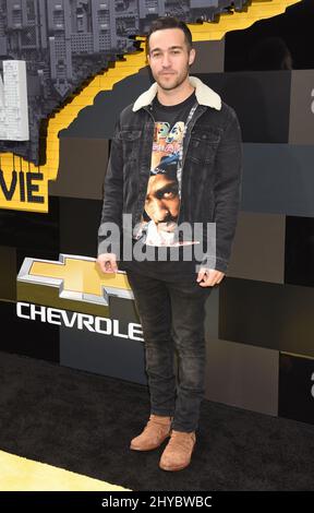 Pete Wentz participe au film Lego Batman à Los Angeles Banque D'Images