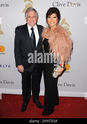 Julie Chen, Leslie Moonves assiste au Gala pré-GRAMMY 2017 et au Salute to Industry Icons présentés par Clive Davis au Beverly Hilton Hotel Banque D'Images