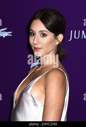 Toian Bellisario arrive aux Prix annuels de la Guilde des designers de costumes 19th qui se tiennent à l'hôtel Beverly Hilton de Los Angeles, aux États-Unis Banque D'Images