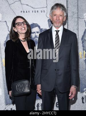 Scott Glenn et Carol Schwartz arrivent à la première saison 3 de la chaîne HBO, « les restes », qui s'est tenue à l'Avalon. Banque D'Images