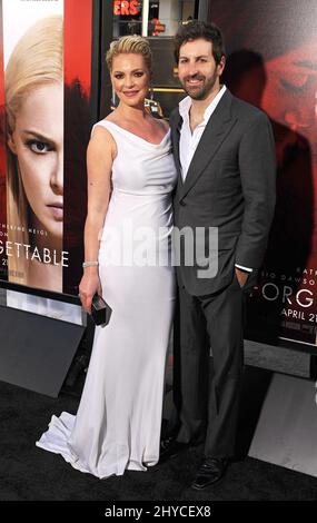 Katherine Heigl, Josh Kelley participant à la première d'inoubliable à Los Angeles Banque D'Images