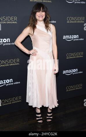 Kathryn Hahn arrive à l'événement FYC pour le film « transparent » d'Amazon Video qui s'est tenu au Hollywood Athletic Club de Los Angeles, aux États-Unis Banque D'Images