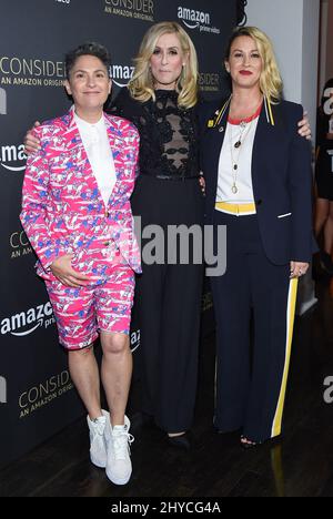 Jill Soloway, Judith Light et Alanis Morissette arrivent à l'événement « transparent » d'Amazon Video organisé au Hollywood Athletic Club de Los Angeles, aux États-Unis Banque D'Images