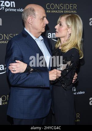 Jeffrey Tambor et Judith Light arrivent à l'événement FYC pour le film « transparent » d'Amazon Video qui s'est tenu au Hollywood Athletic Club de Los Angeles, aux États-Unis Banque D'Images