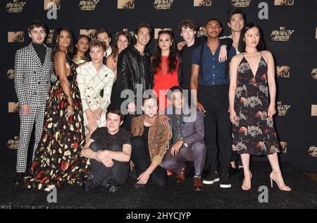 Dylan Minnette et la distribution de 13 raisons Pourquoi dans la salle de presse aux MTV film and TV Awards 2017 qui se tiennent au Shrine Auditorium à Los Angeles, Etats-Unis Banque D'Images