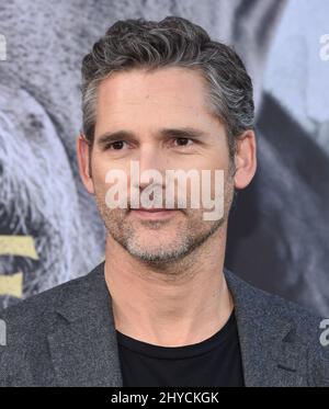 Eric Bana arrive à la première mondiale « King Arthur: Legend of the Sword » qui s'est tenue au TCL Chinese Theatre de Los Angeles, aux États-Unis Banque D'Images