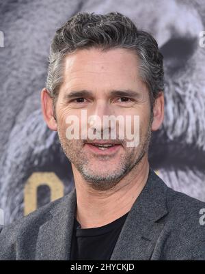 Eric Bana arrive à la première mondiale « King Arthur: Legend of the Sword » qui s'est tenue au TCL Chinese Theatre de Los Angeles, aux États-Unis Banque D'Images