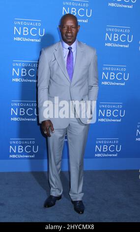 Dennis Haysbert assistant à l'avant-projet NBCUniversal 2017 qui s'est tenu au radio City Music Hall le 15 mai 2017 Banque D'Images