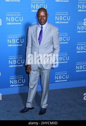 Dennis Haysbert assistant à l'avant-projet NBCUniversal 2017 qui s'est tenu au radio City Music Hall le 15 mai 2017 Banque D'Images