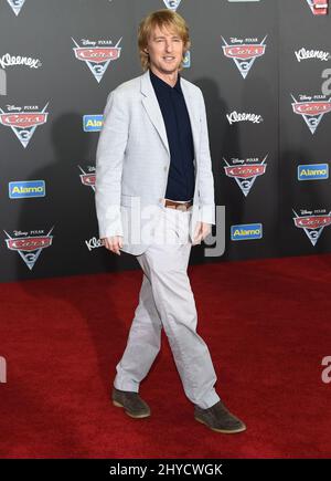 Owen Wilson arrive à la première mondiale « Cars 3 » qui s'est tenue au centre des congrès d'Anaheim Banque D'Images
