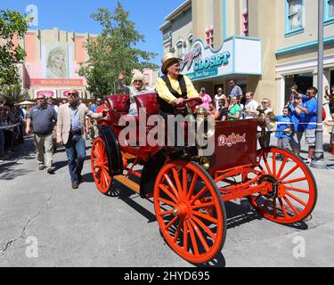 Dolly Parton visite Dollywood dans le Dewitt Banque D'Images