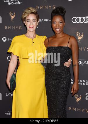 Samira Wiley et Lauren Morelli participant à la réception des artistes interprètes nominés aux Emmy Awards 69th qui s'est tenue au Wallis Annenberg Centre for Performing Arts Banque D'Images