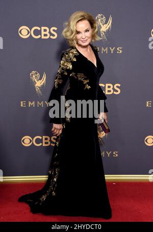 Jessica Lange participe aux Emmy Awards 69th qui se tiennent au Microsoft Theatre L.A. En direct Banque D'Images