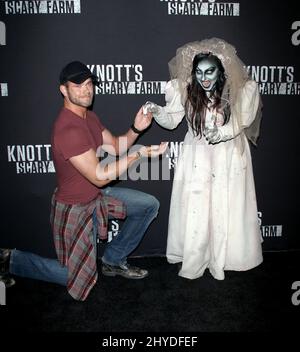 Kellan Lutz assiste à la Knott's Scary Farm et à la soirée des célébrités d'Instagram qui se tient à la Knott's Berry Farm Banque D'Images