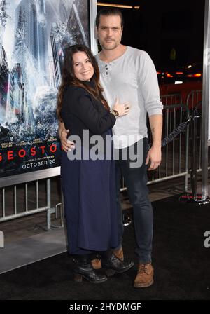 Holly Marie Combs participant à la première mondiale « Geostorm » qui s'est tenue au cinéma IMAX chinois TCL à Los Angeles, aux États-Unis Banque D'Images