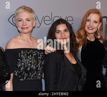 Michelle Williams, America Ferrera et Jessica Chastain à l'InStyle et Warner Bros. Pictures Golden Globes Party tenue à l'Hôtel Beverly Hilton le 7 janvier 2018 à Beverly Hills, CA Banque D'Images